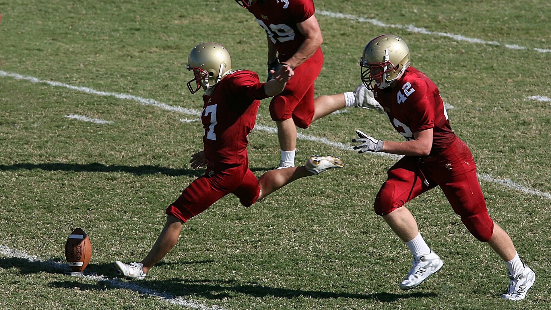 记录乡村振兴中的体育发展典型案例，乡村振兴战略中体育可以发挥什么样的作用