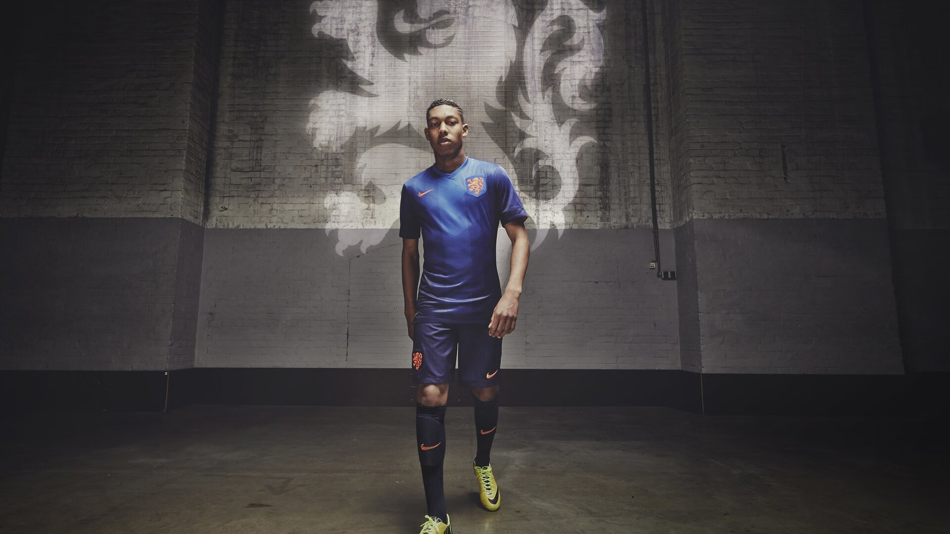 F1工程组风洞数据训练更强化——领跑科技前沿的秘密武器