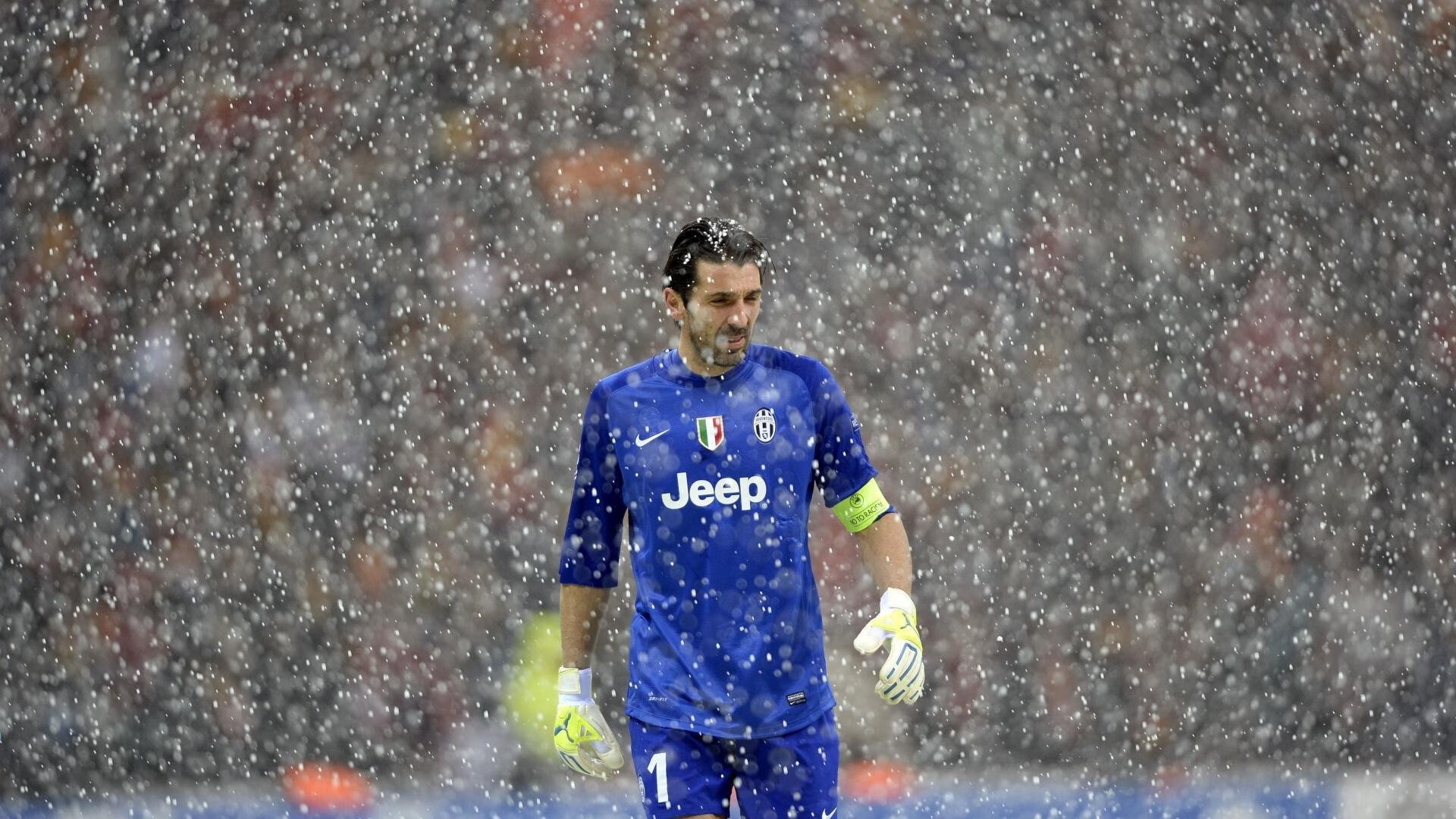 MMA技术体系化训练提升赛事观赏性