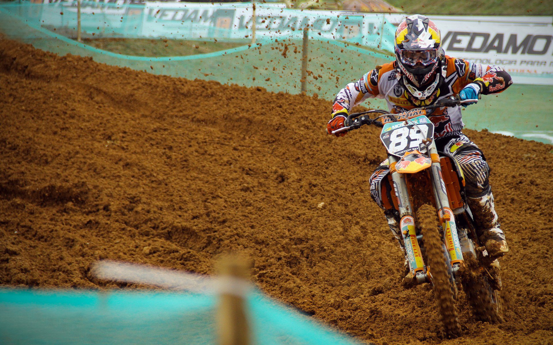 开云-主帅率队采用高压打法，比赛节奏被彻底改变——打造竞技新纪元的战术革新